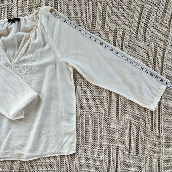 J Crew Boho SILK Delicate Embroidered V Neck Long Sleeve Boho Chic Blouse Size M - Picture 14 of 15